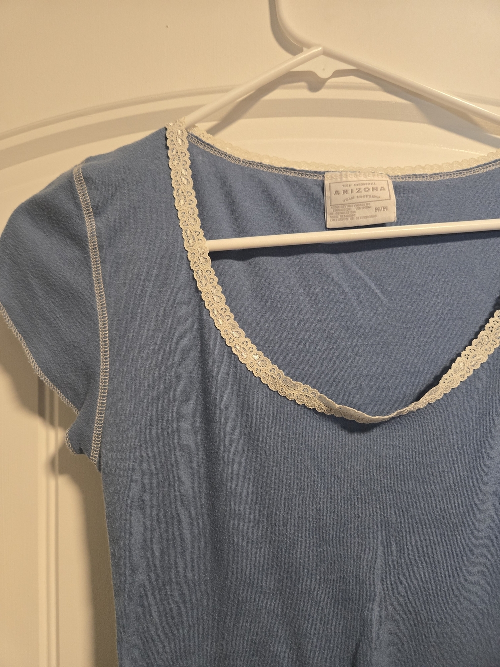 Vintage Y2K Arizona Jean Co. Lace-Trim Blue Tee